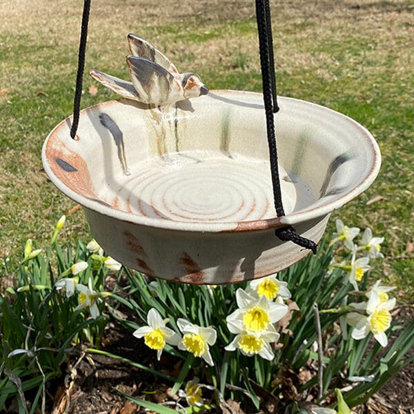 Ivory & Sand Birdbath