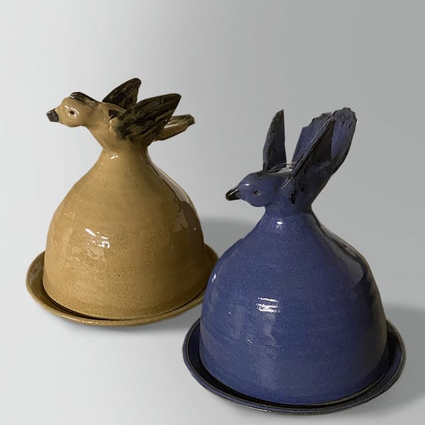 Dome Lidded Plate with Bird